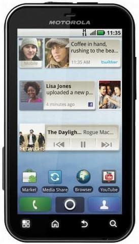 Телефон Motorola defy