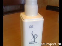 Спрей-уход Wella Professional hydro milk