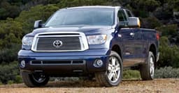 Автомобиль Toyota Tundra, 2006 г.