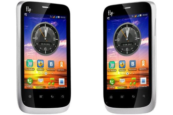 Телефон Fly E154