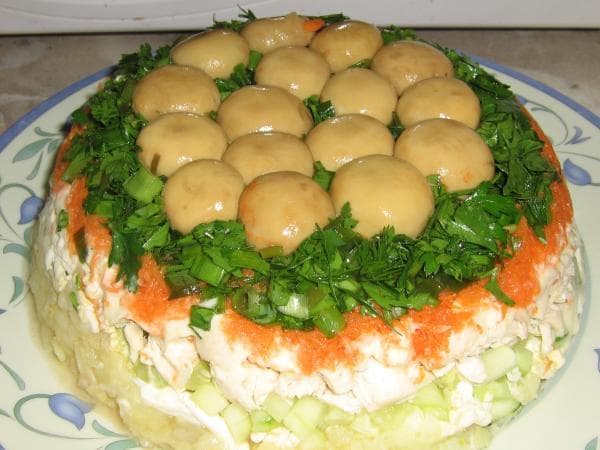 Салат грибная поляна