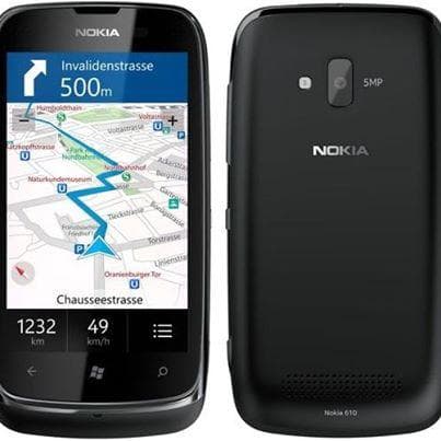 Телефон Nokia Lumia 610