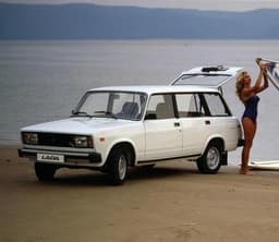 Автомобиль LADA (ВАЗ) 2104, 1984 г.