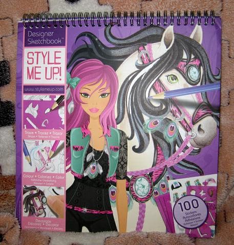 Альбом STYLE ME UP! "Модная наездница"