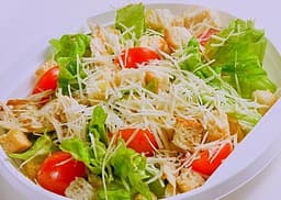 Салат "Цезарь с курицей"