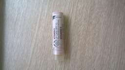 Гигиеническая помада The body shop Vitamin E Lip Care S