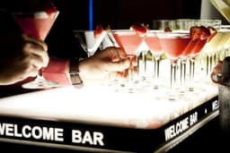 WelcomeBar