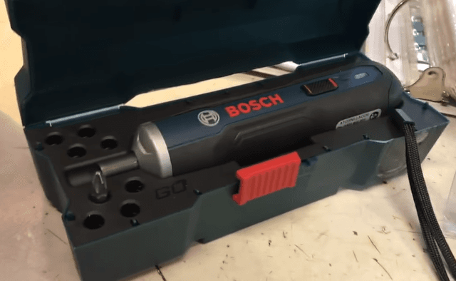 Электроотвёртка Bosch GO