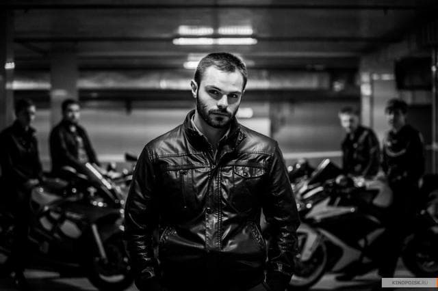 Сериал "Дети 90 - х..." (2015)
