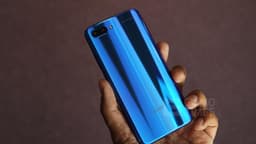 Телефон Huawei Honor 10
