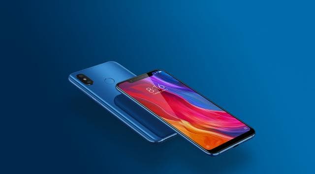 Телефон Xiaomi Mi 8