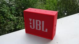 Колонки JBL GO