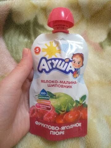 Детское пюре Агуша яблоко, малина, шиповник