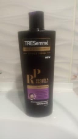 Шампунь Tresemme Repair Protect