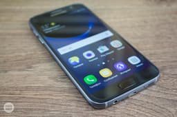 Телефон Samsung Galaxy S7