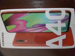 Телефон Samsung Galaxy A40