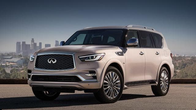 Автомобиль Infiniti QX80