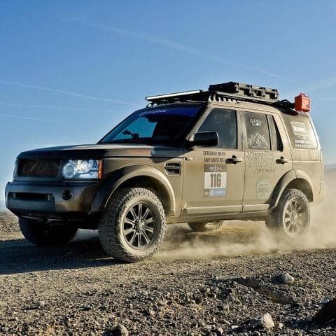 Автомобиль Land Rover Discovery 4