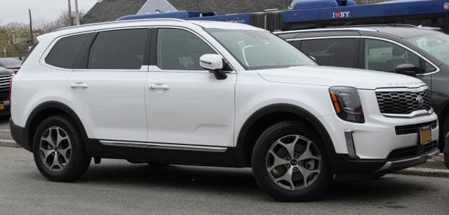 Автомобиль KIA Telluride