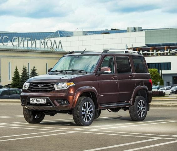 Автомобиль УАЗ Патриот, 2016 г.