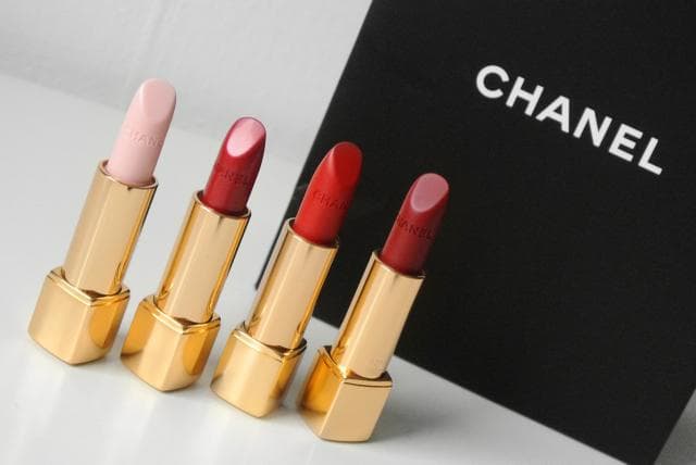 Помада Rouge Allure Camelia Chanel