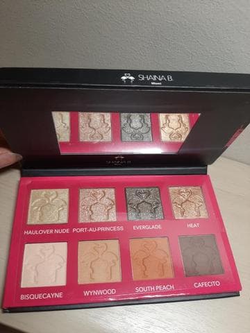 Тени для век Shaina B Miami Mini Miami Eyeshadow Palette