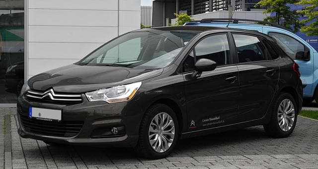 Автомобиль Citroen C4