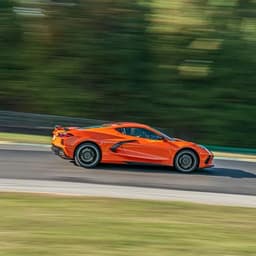 Автомобиль Chevrolet Corvette, 2022 г.