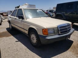 Автомобиль Mercedes-Benz 190 e, 1984 г.