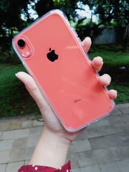Телефон Apple 