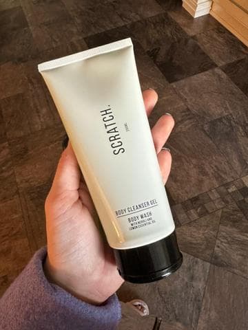 Гель для душа Scratch body cleanser gel
