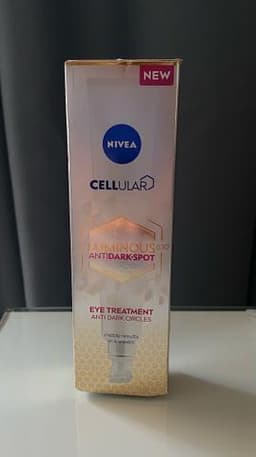 Крем против темных кругов под глазами Nivea Luminous