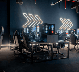 Игровой клуб "Cybercorner"