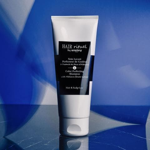 Шампунь Sisley Colour Perfecting Shampoo with Hibiscus Flower