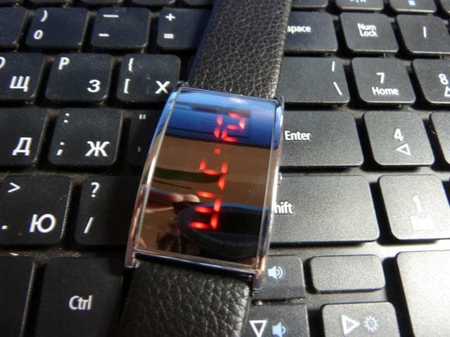 Интернет магазин Tinydeal — фото из отзыва «Отличные часы с Tinydeal!» (13 из 13)