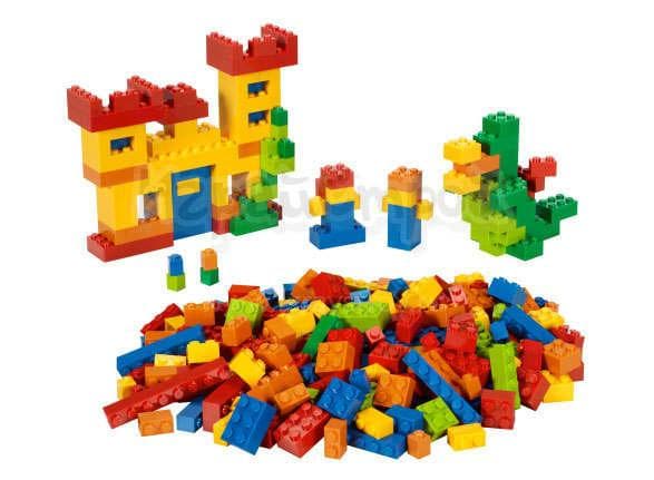 5529: Базовые кубики LEGO — фото из отзыва «Большая коробка!» (1 из 2)