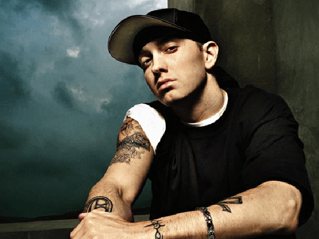 Eminem — фото из отзыва «Хороший исполнитель»