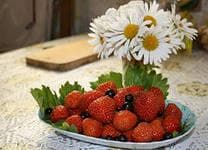 Клубника — фото из отзыва «Клубничное мороженное -это очень вкусно»