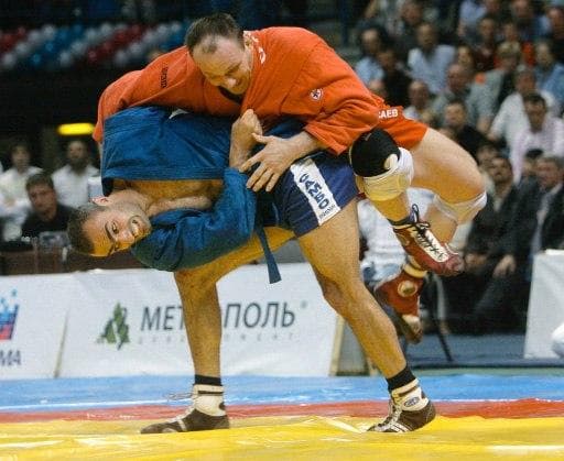 Спортивное САМБО — фото из отзыва «Самбо-это спорт для настоящих мужчин!»