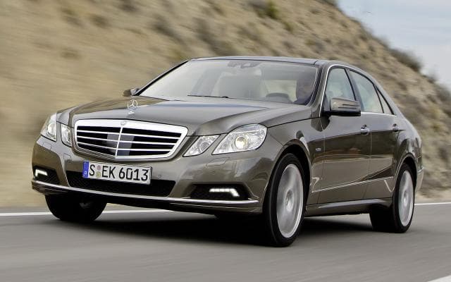 Автомобиль Mercedes-Benz E220, 2010 г. — фото из отзыва «Лучше взять в новом кузове уже (W212)»