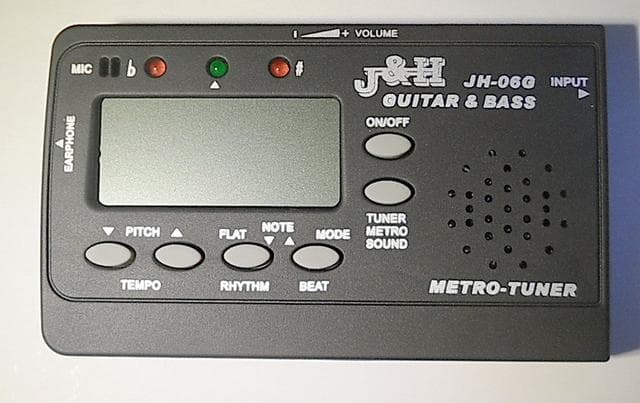 Tinydeal Universal LCD Digital Tuner — фото из отзыва «Очень удобный тюнер-метроном» (2 из 13)