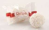 Конфеты Raffaello — фото из отзыва «Вкуснейшие конфеты.» (3 из 3)
