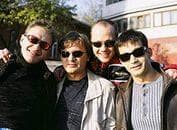 Сериал "Холостяки" (2004) — фото из отзыва «Хороший немыльный русский сериал.» (1 из 3)