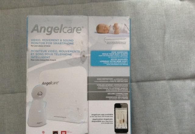Видеоняня  Angelcare AC1200 — фото из отзыва «Прекрасная видеоняня для малыша» (2 из 2)