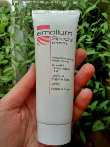 Крем Emolium Special — фото из отзыва «Помог от дерматита на лице» (2 из 2)