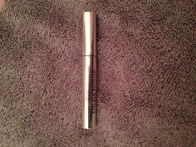 Сыворотка Eyelash booster  — фото из отзыва «Чудо сыворотка  eyelash booster»