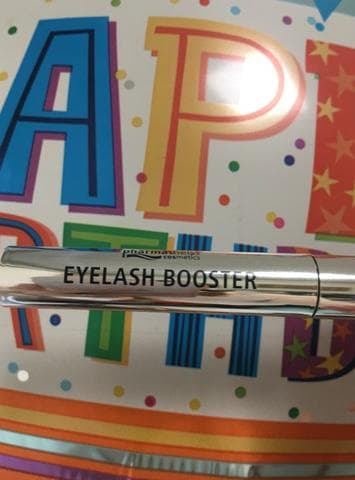 Сыворотка Eyelash booster  — фото из отзыва «Я милашка, спасибо сыворотке»