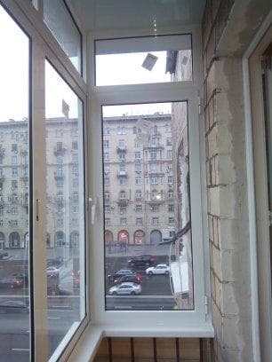 Европейские окна — фото из отзыва «Отзыв про балкон с крышей.»