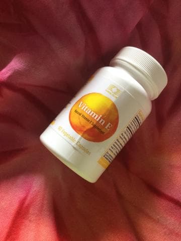 Витамин Е  Coral Club — фото из отзыва «Прекрасно помогает стабилизировать давление» (1 из 4)