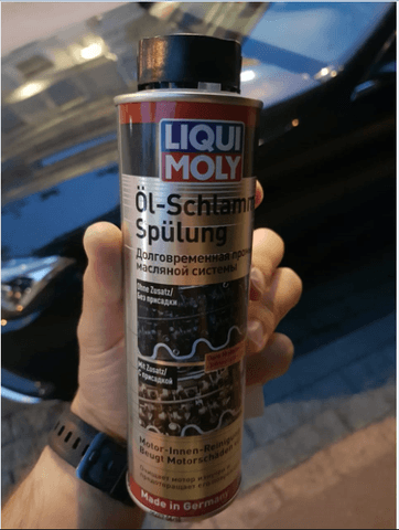 Oil-Schlamm-Spulung — фото из отзыва «Чистит, моет»